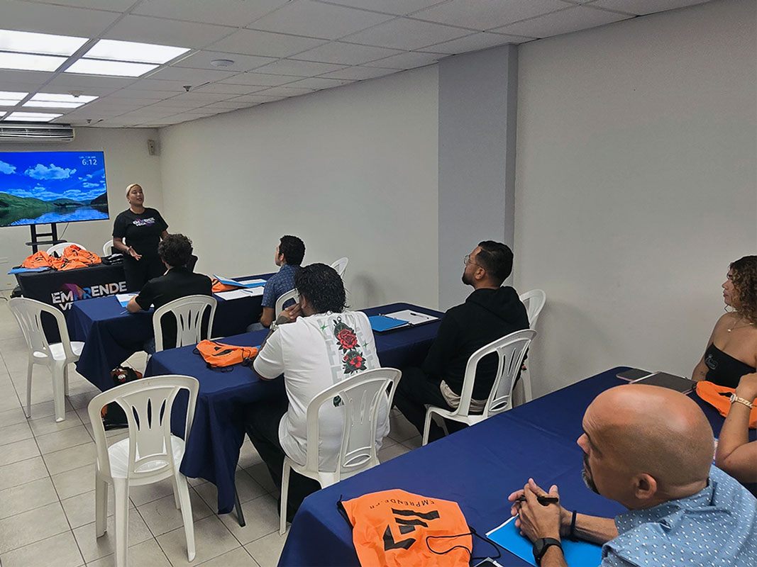 Emprende-Feria-de-Servicios-de-Transición-6